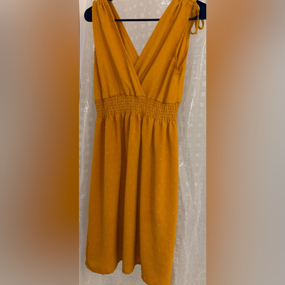 Golden dress